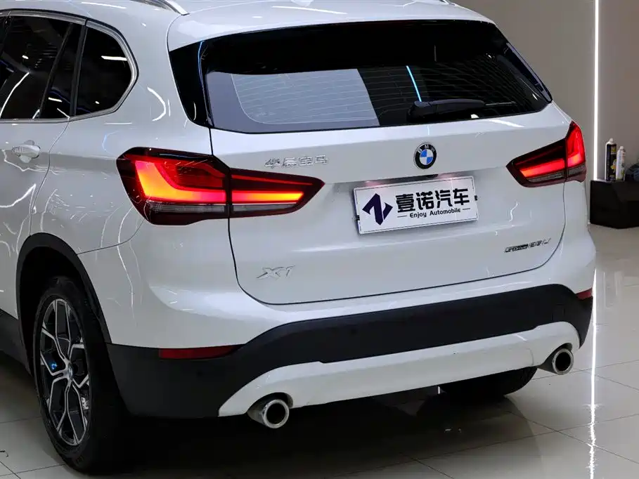 BMW X1 2021