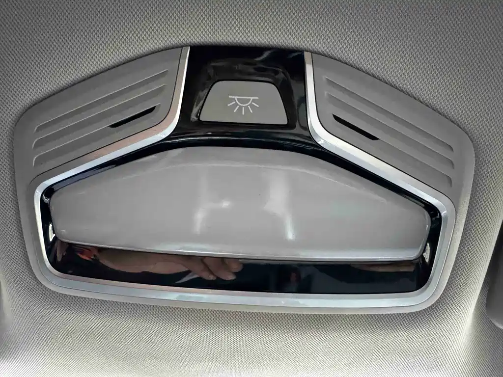 Geely Emgrand 2022 — фото 14