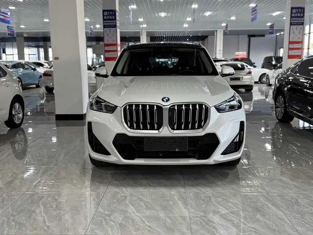 BMW X1 2024 — фото 2