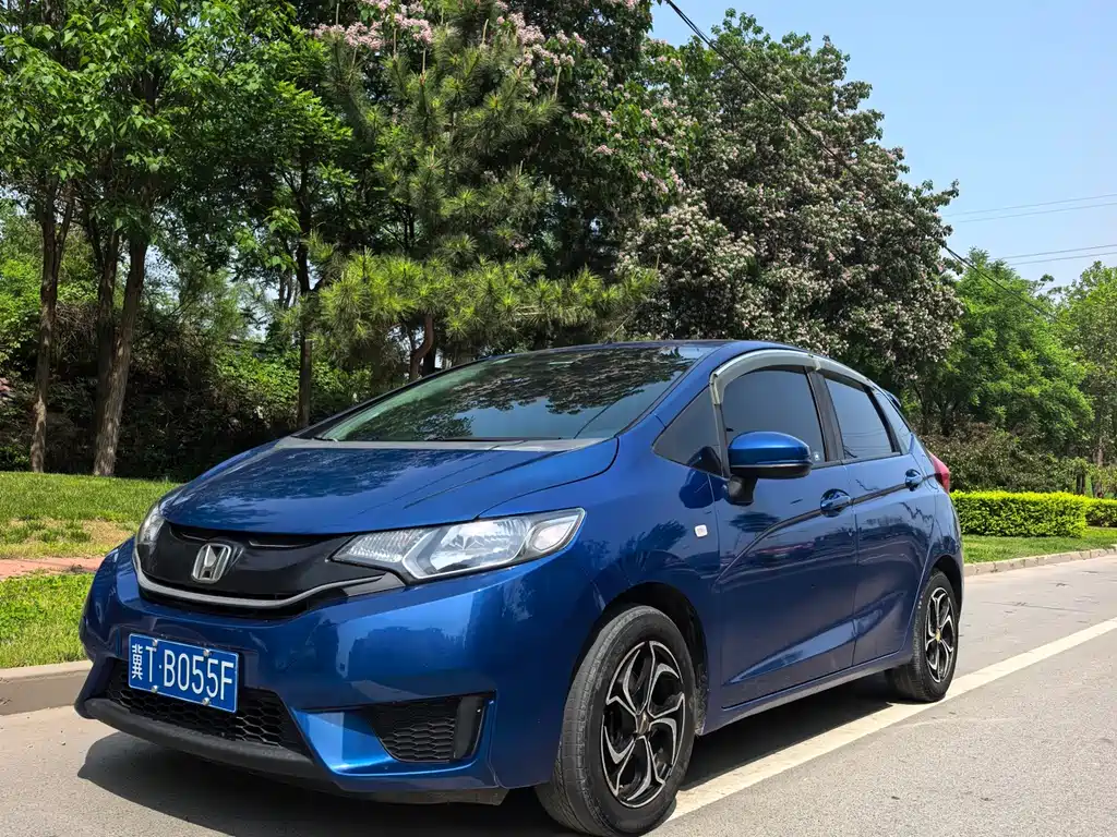 Honda Fit 2015 — фото 1