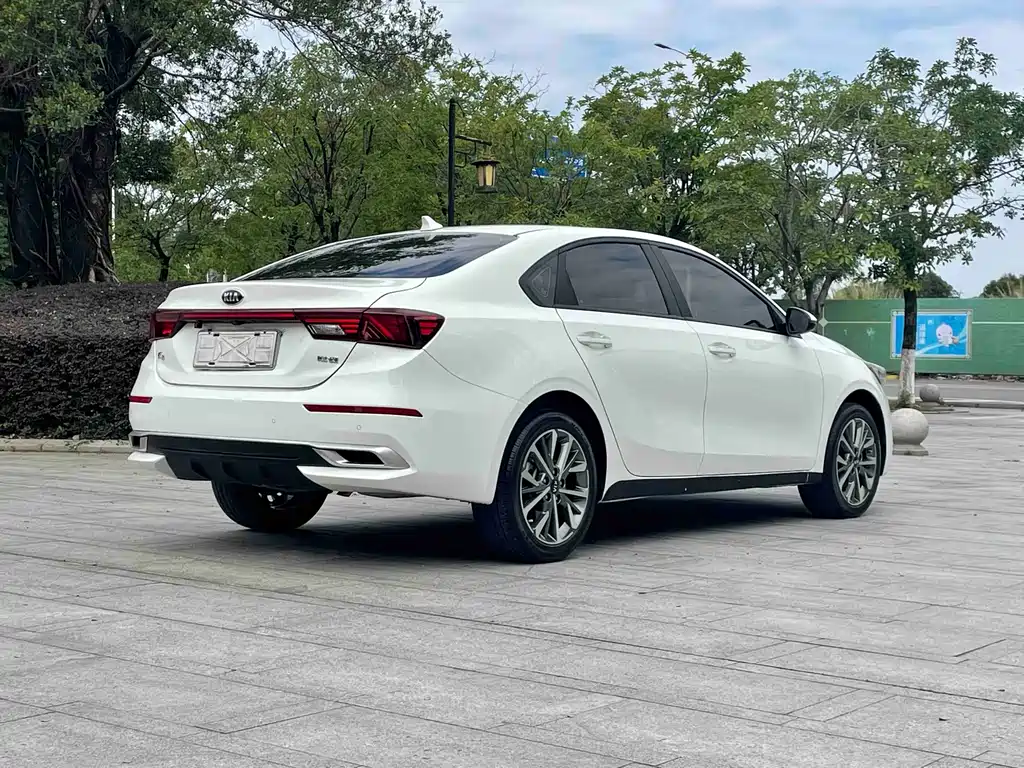 Kia K3 2021 — фото 11