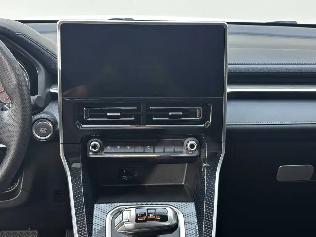 Haval M6 2022 — фото 15