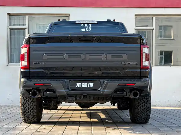 Ford F-150 Raptor 2022