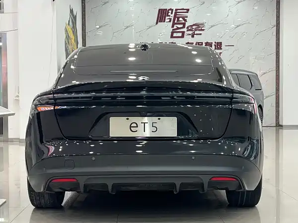 NIO ET5 2023