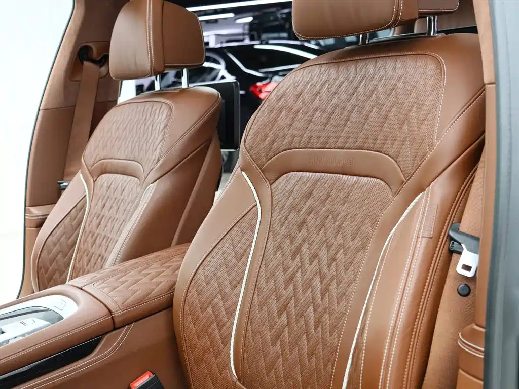 BMW 7 Series 2020 — фото 3