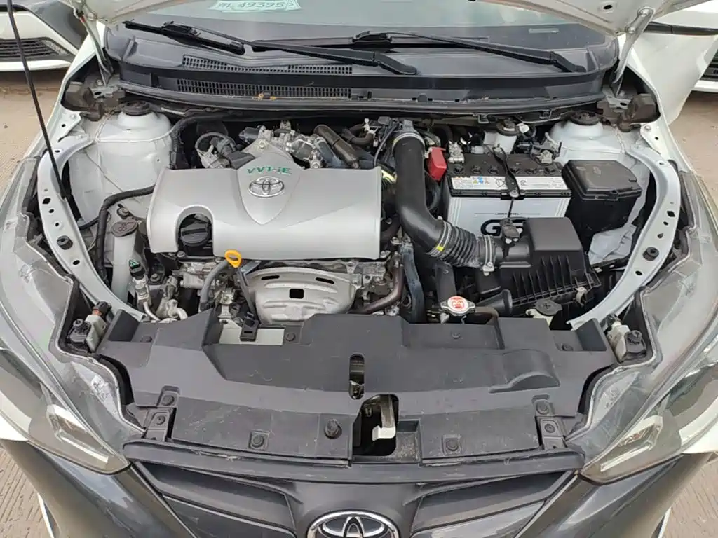 Toyota Yaris L 2020 — фото 20