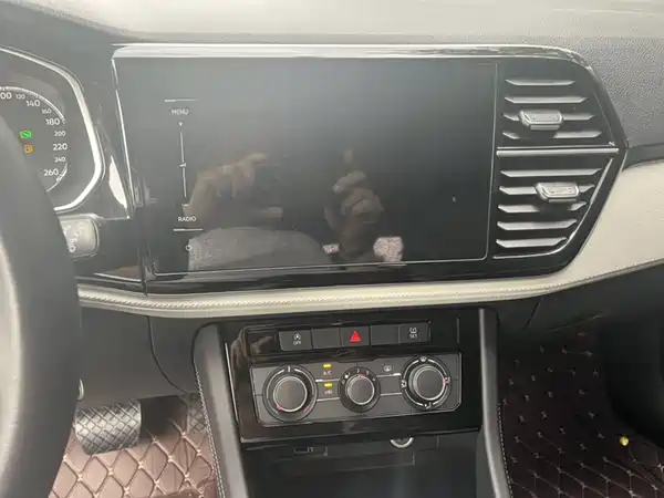 Jetta VS5 2022