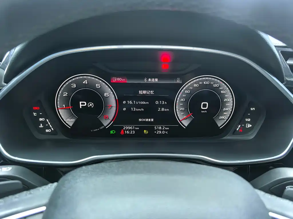 Audi Q3 2022 — фото 18