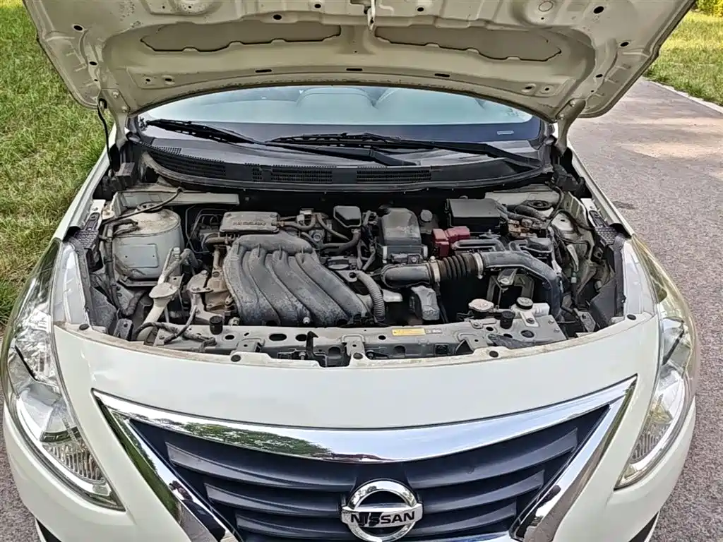 Nissan Sunny 2016 — фото 20