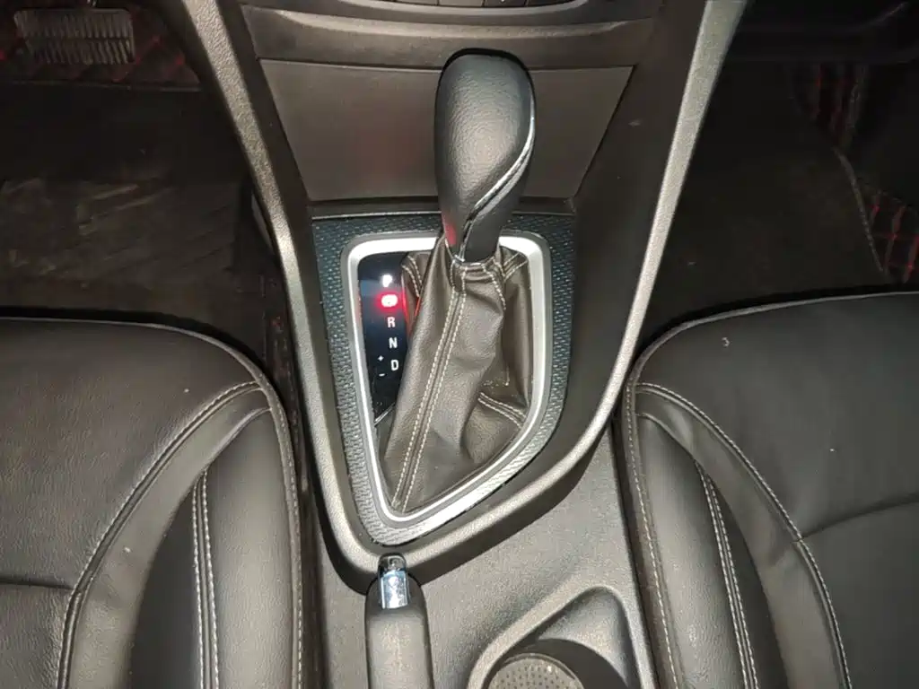 Buick Excelle GT 2020 — фото 14