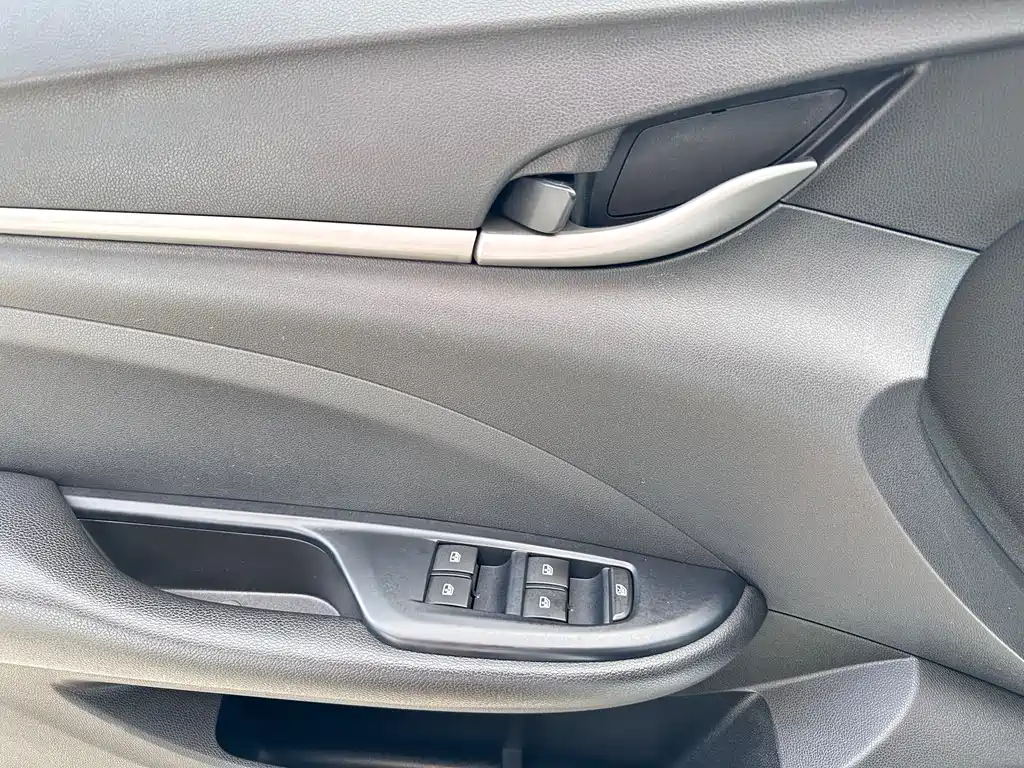 Buick Excelle 2021 — фото 17