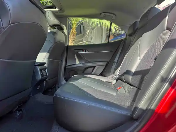 Toyota Camry 2018