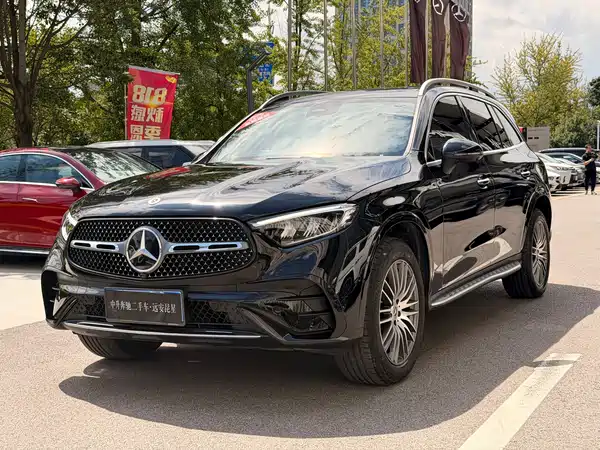 Mercedes-Benz GLC 2025