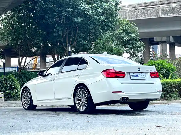 BMW 3 Series 2019