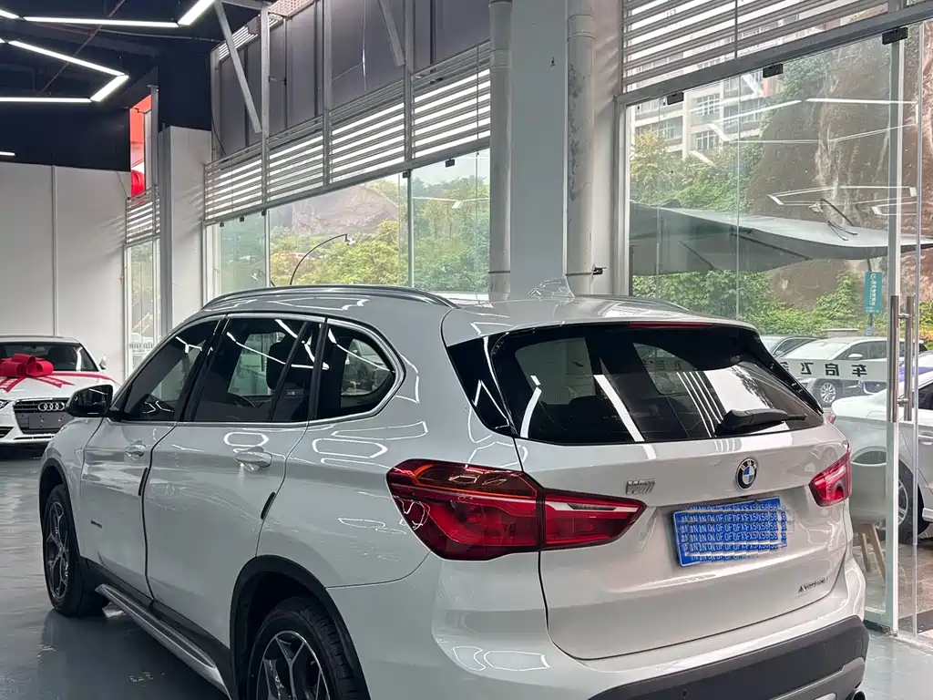 BMW X1 2018 — фото 5