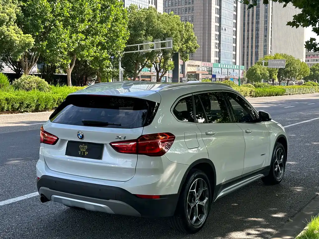 BMW X1 2017 — фото 17