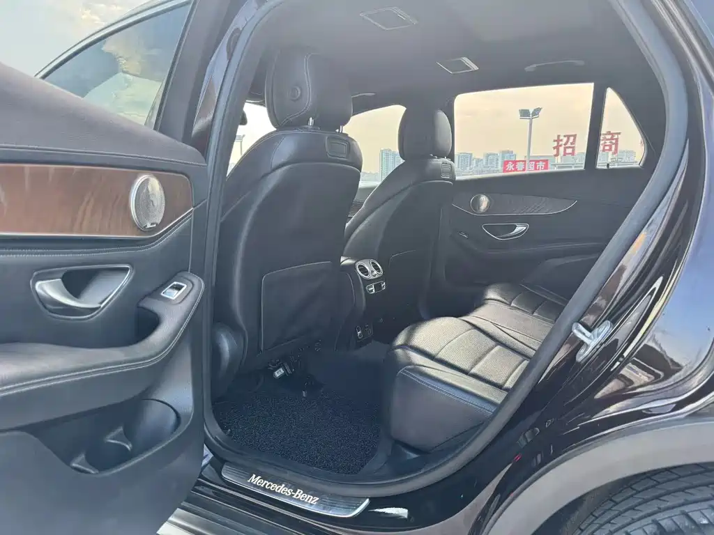 Mercedes-Benz GLC 2019