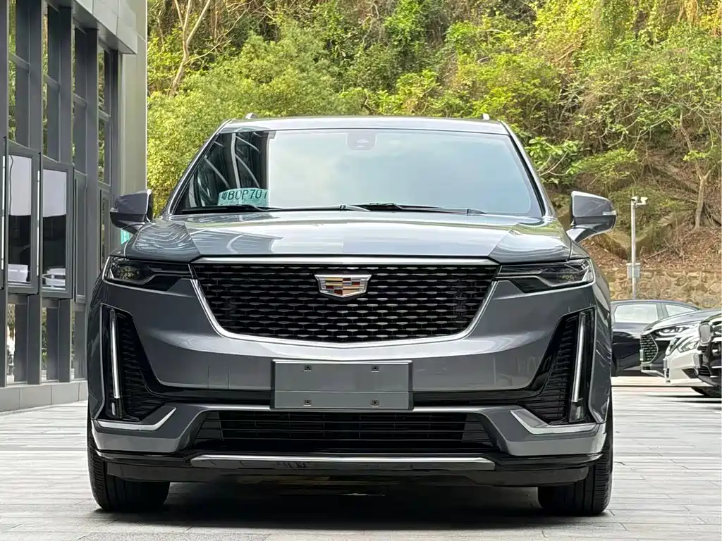 Cadillac XT6 2020 — фото 2