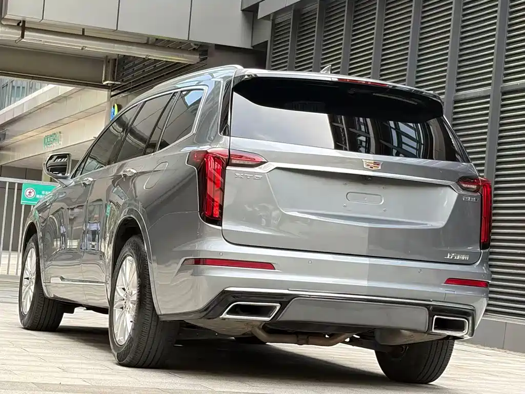 Cadillac XT6 2020 — фото 10
