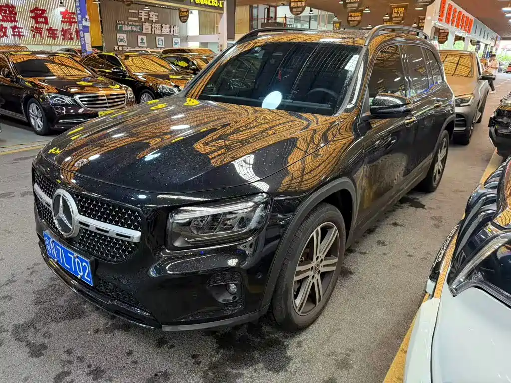 Mercedes-Benz GLB 2024