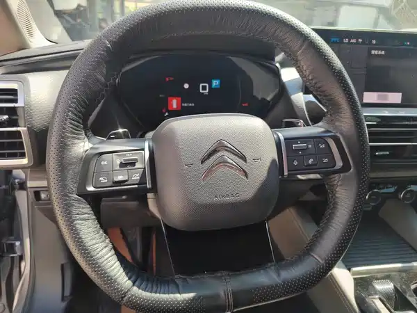 Citroën Versailles C5 X 2022