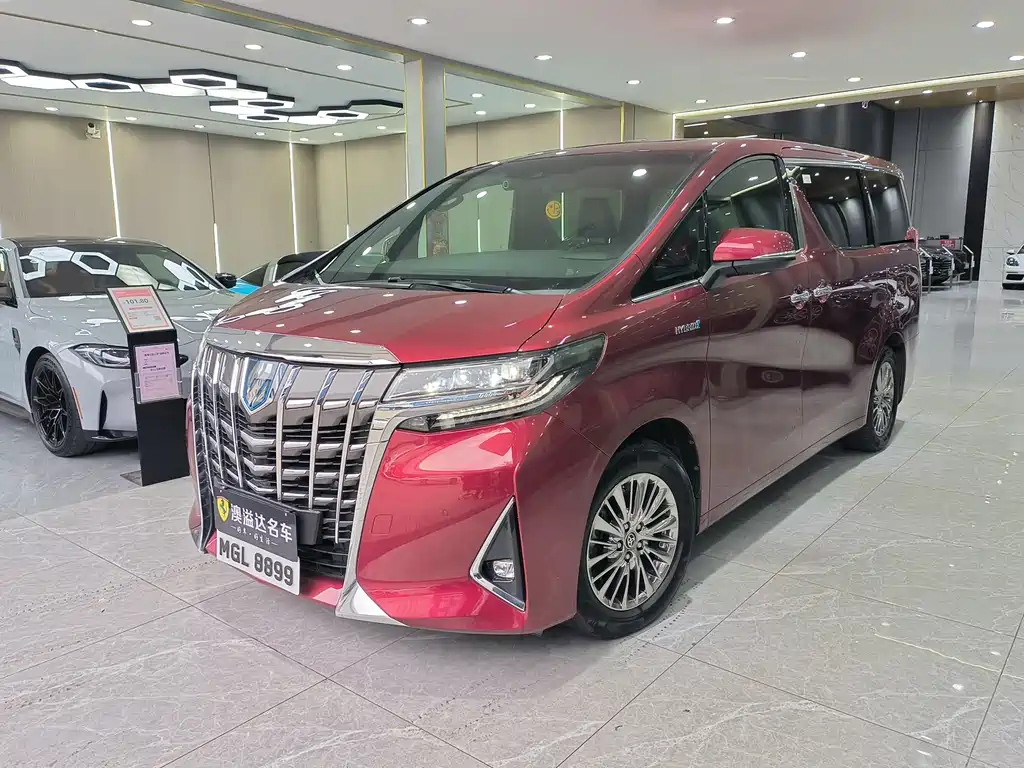 Toyota Alphard 2020 — фото 1