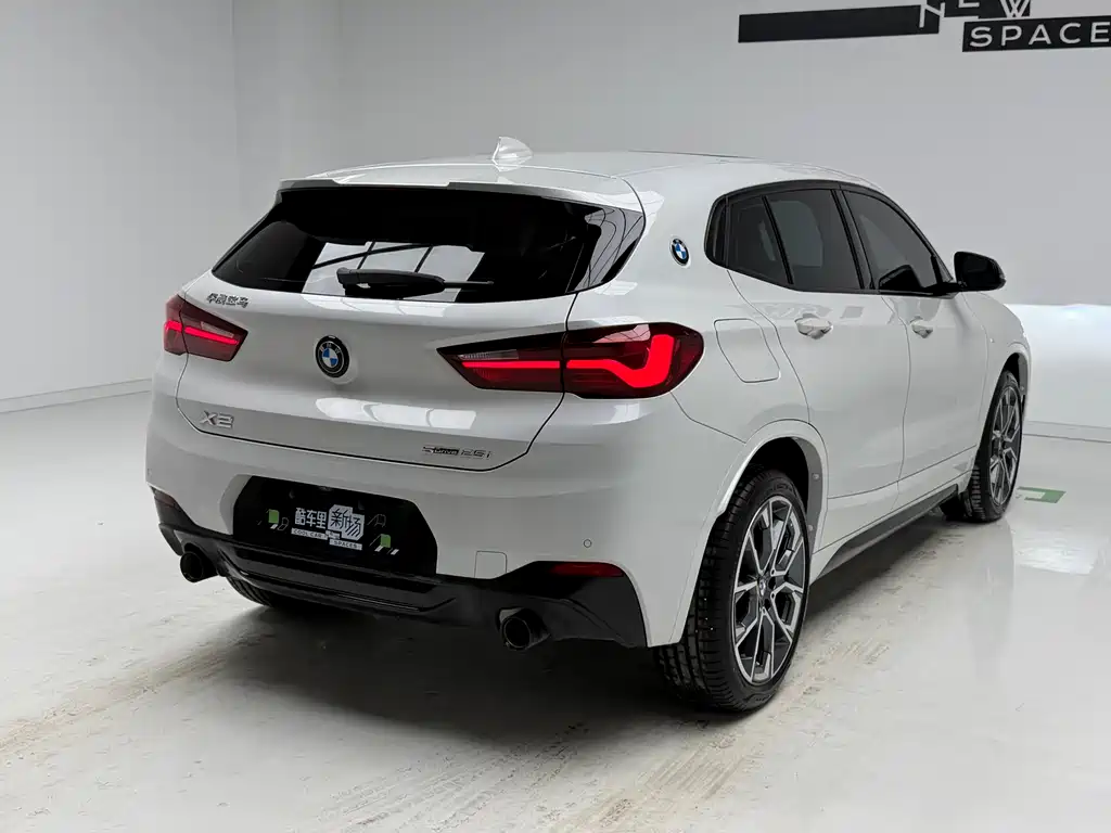 BMW X2 2023 — фото 4