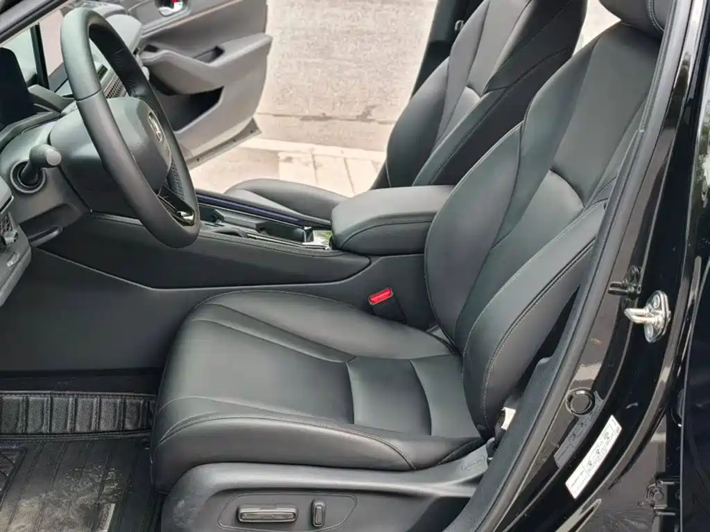 Honda Accord 2023 — фото 15