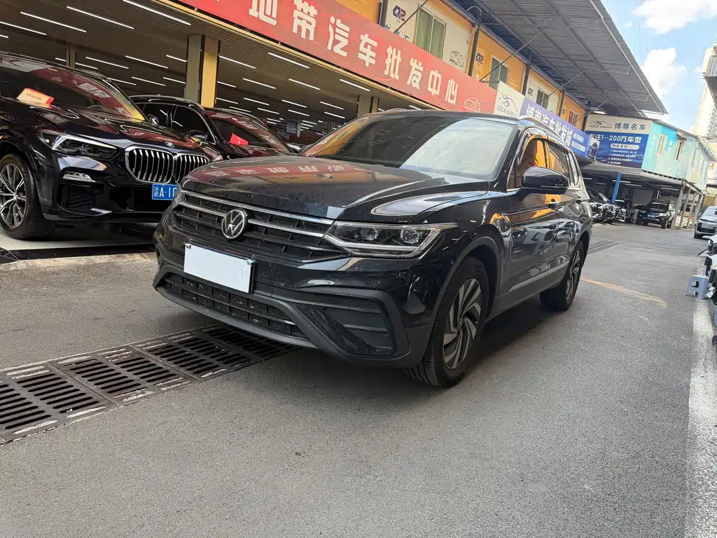 Volkswagen Tiguan L 2025