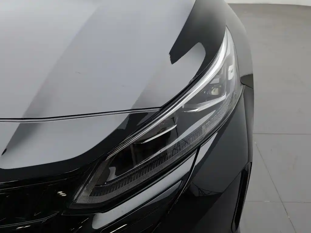 Nissan Teana 2024