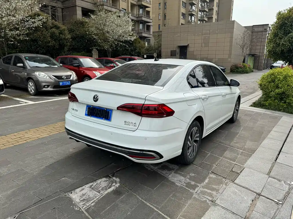 Volkswagen Bora 2023