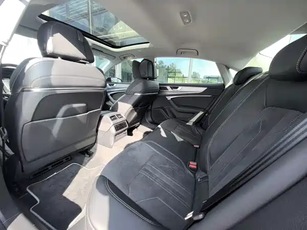 Audi A7L 2024