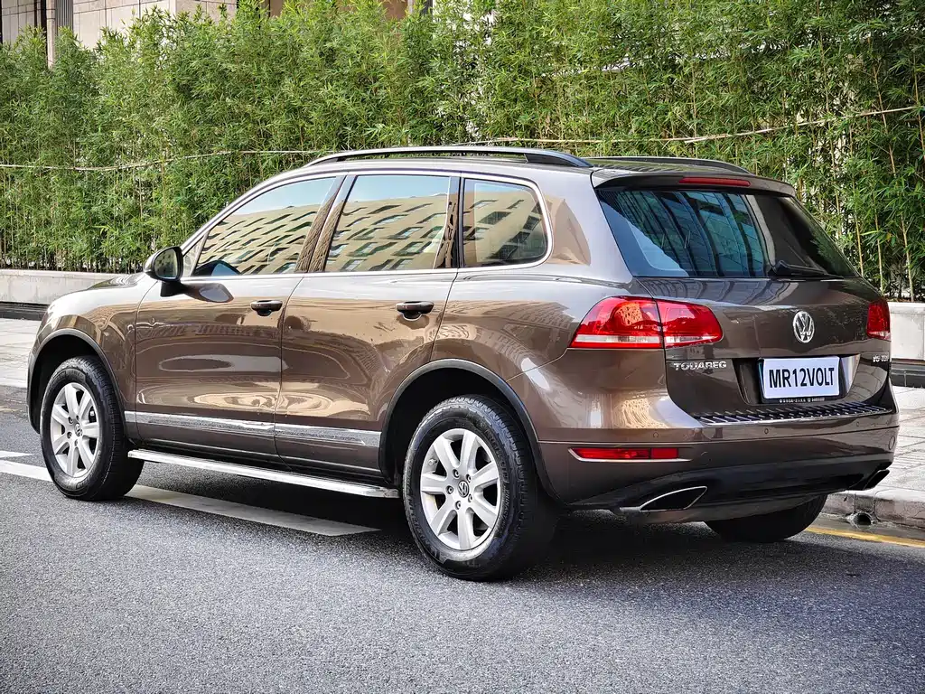 Volkswagen Touareg 2014 — фото 14