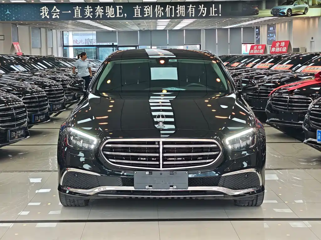 Mercedes-Benz E-Class 2023 — фото 1
