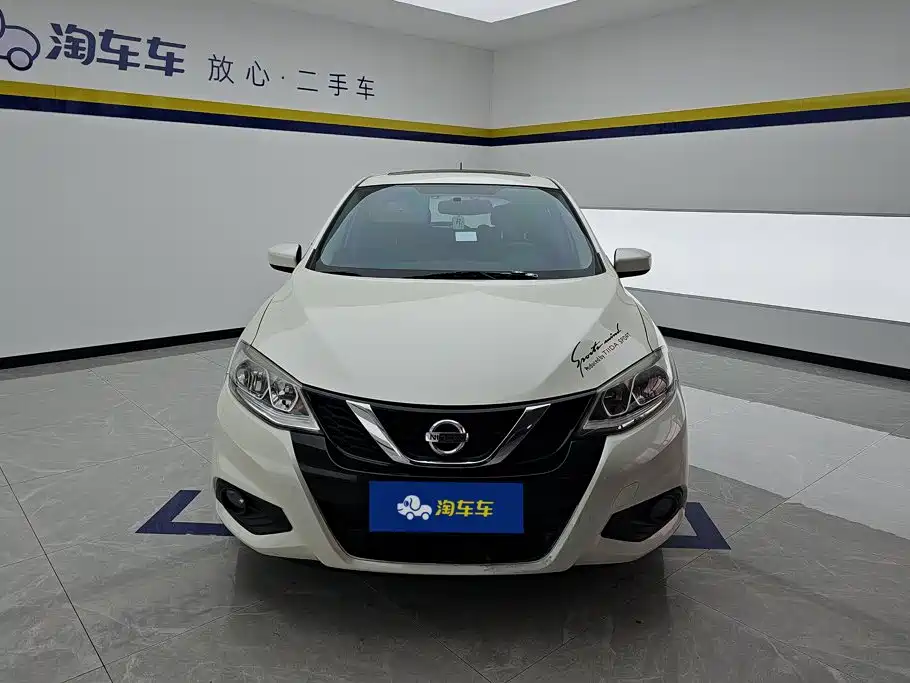 Nissan Tiida 2016