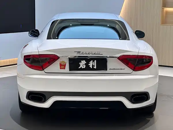 Maserati Granturismo 2009