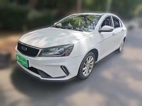 Geely Emgrand 2022