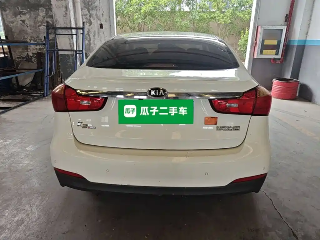 Kia K3 2015