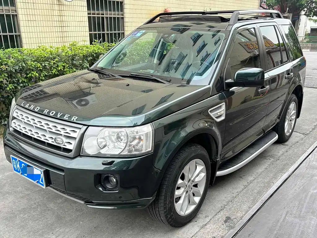 Land Rover Freelander 2 2011 — фото 1