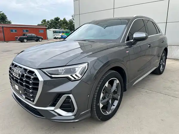 Audi Q3 2023