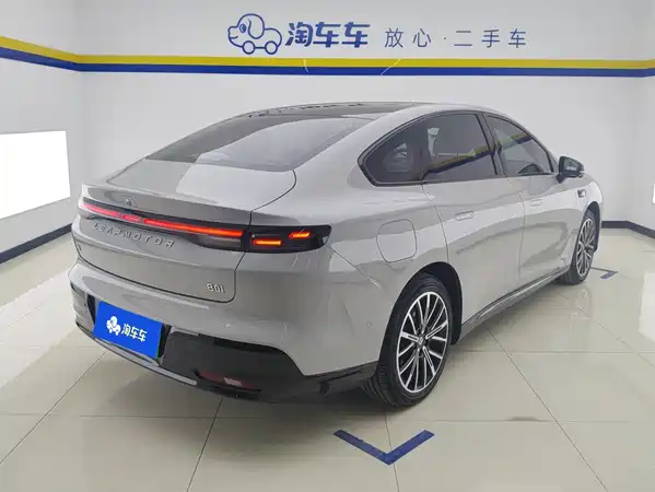 Leapmotor B01 2025