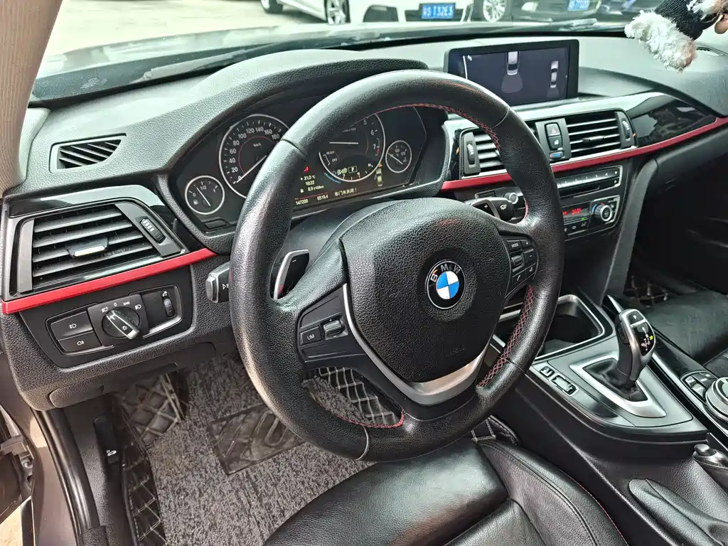 BMW 3 Series 2013 — фото 31