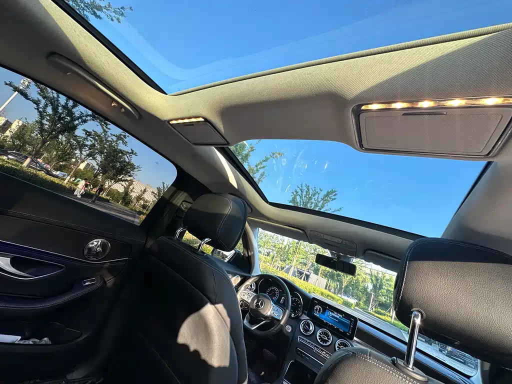 Mercedes-Benz C-Class 2020 — фото 12