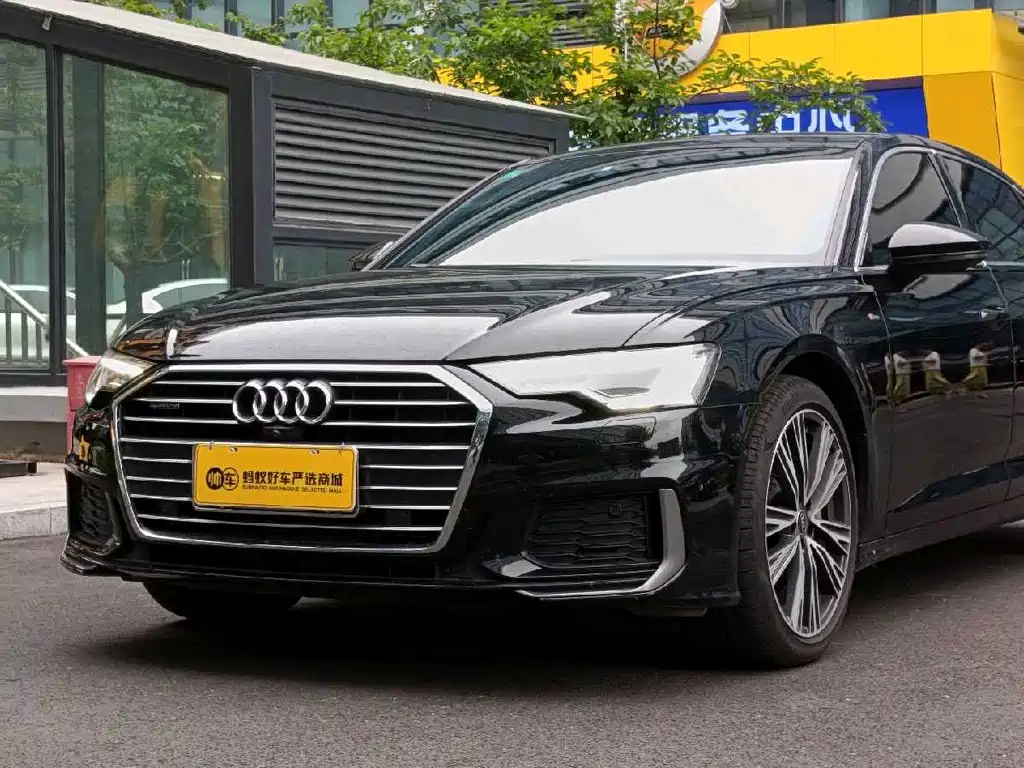 Audi A6L 2022
