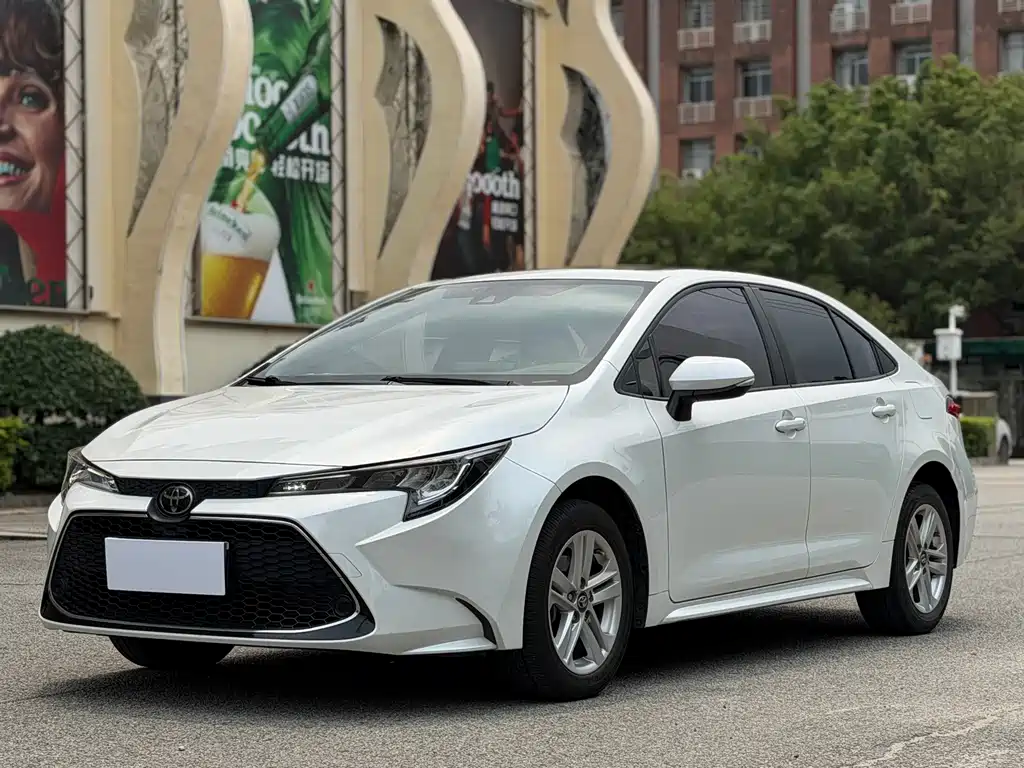 Toyota Levin 2021 — фото 1