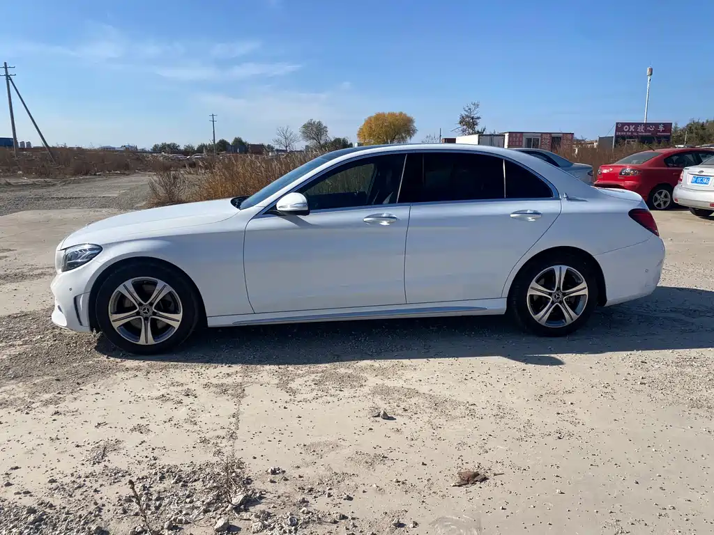 Mercedes-Benz C-Class 2020 — фото 2