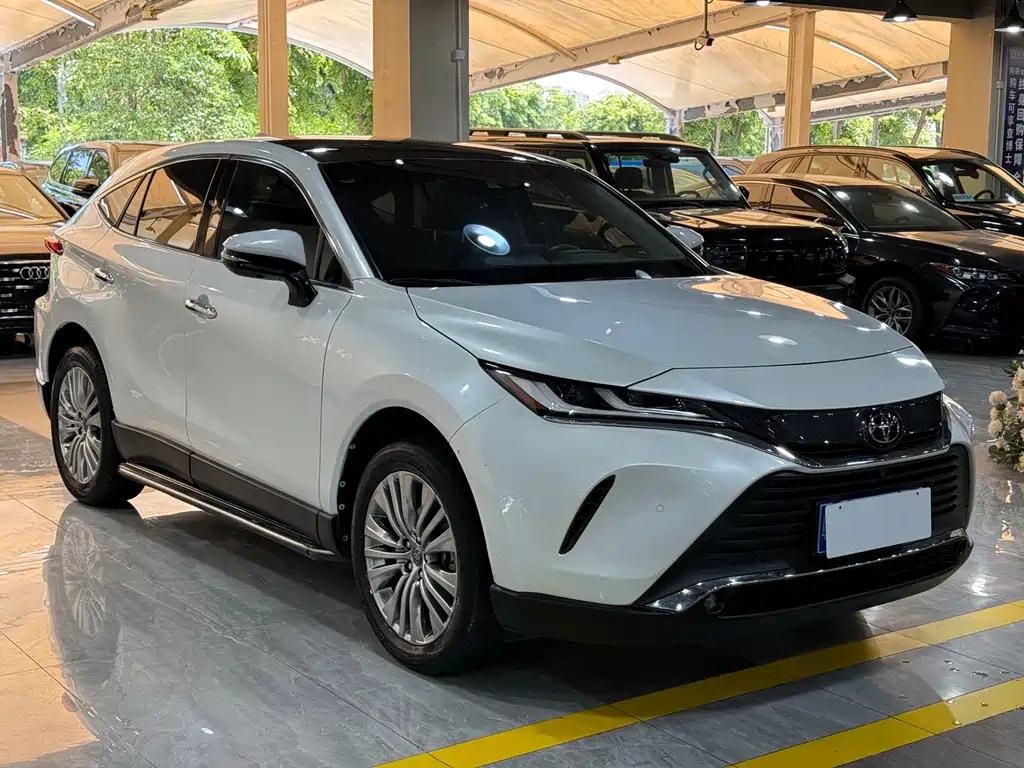 Toyota Harrier 2023