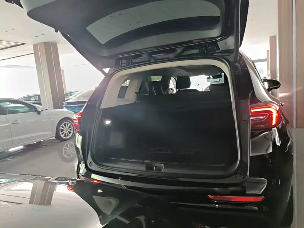 Buick Envision Plus 2022 — фото 19