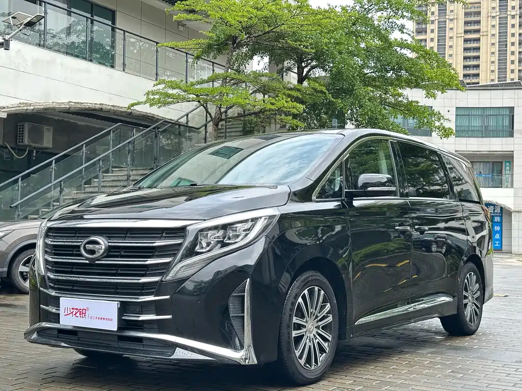 GAC Motor Trumpchi M8 2022 — фото 1