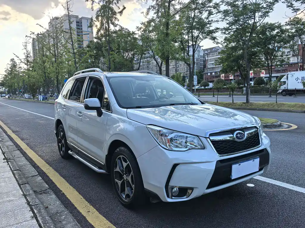 Subaru Forester 2015